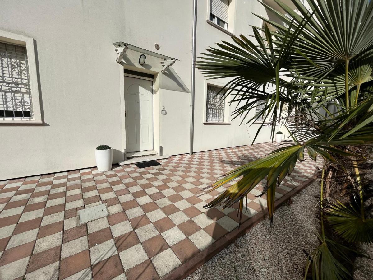 Villa Liliana تّشيرفييا المظهر الخارجي الصورة
